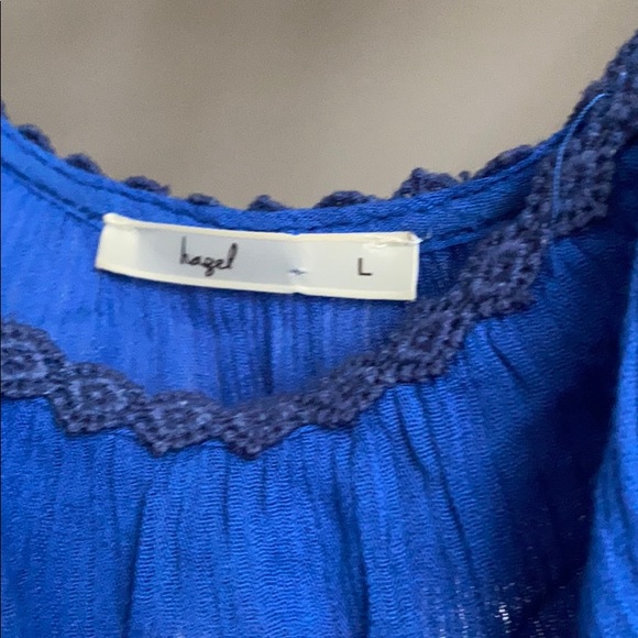 Blue summer shirt size large only worn one time - Picture 2 of 4